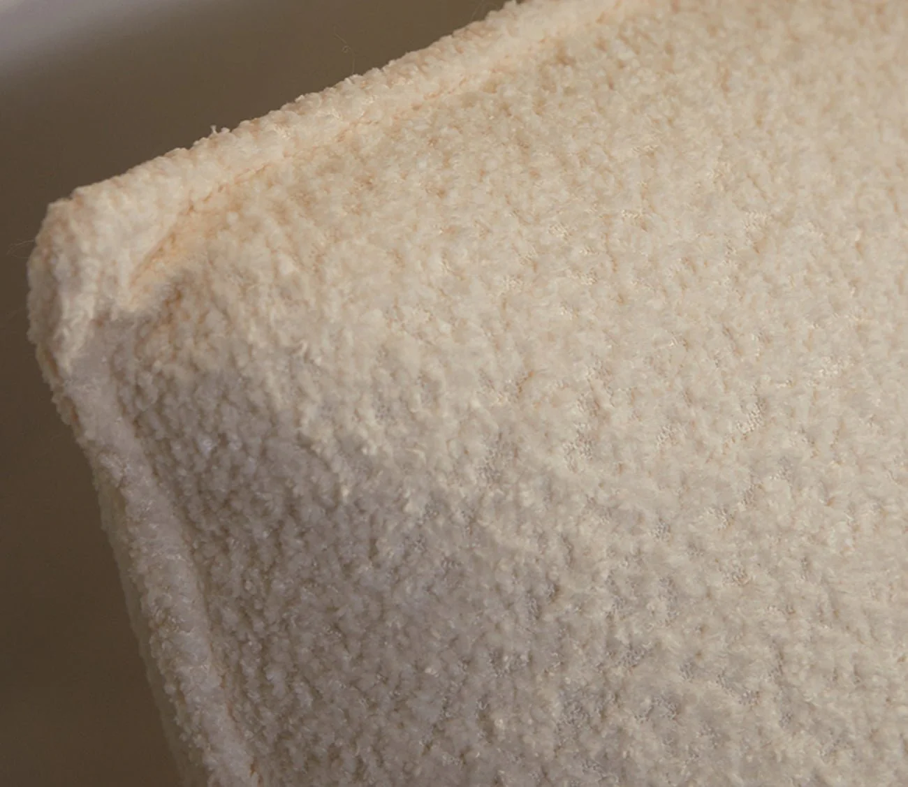 Cumulus Sherpa Fabric Upholstered Bed - Image 7