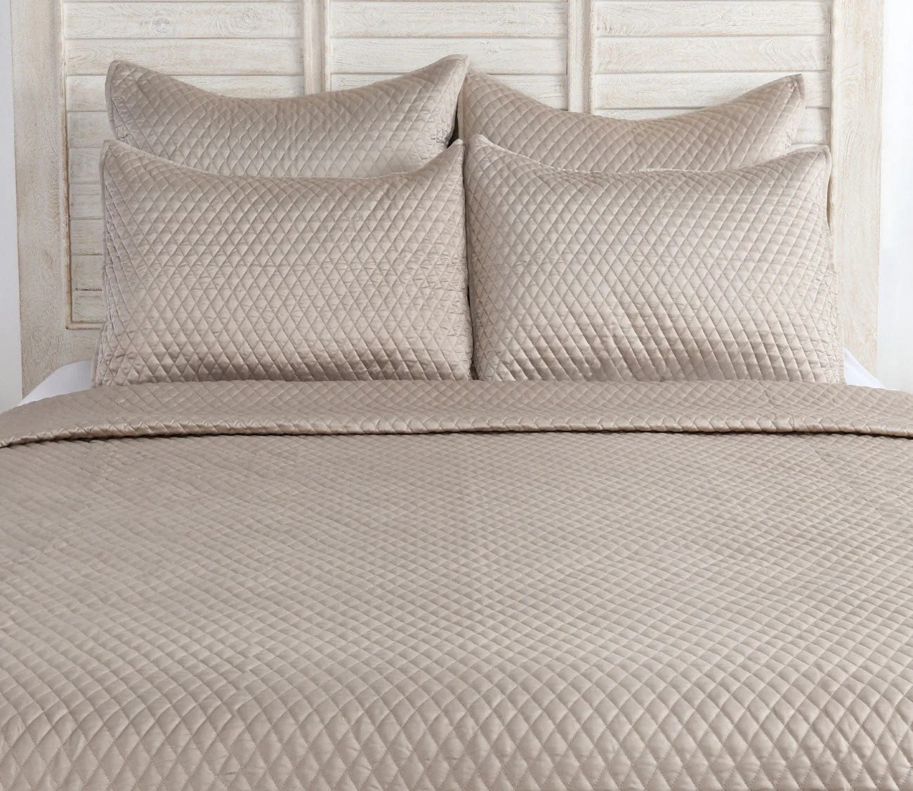Villa by Classic Home Diamond Pebble Sateen Quilted Pillow Sham - Image 4