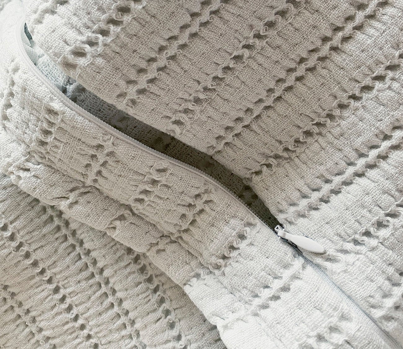 Dr. Weil Ridgeback Pillow Sham - Image 3